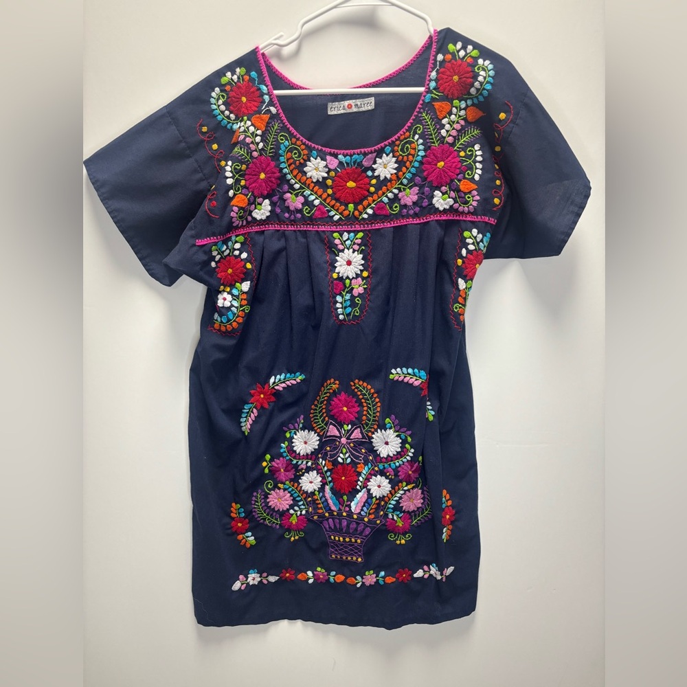 Erica Maree Traditional Embroidered Dress Handmade in Mexico Size Large